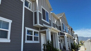 Building Photo - 4365 E Longleaf Ln