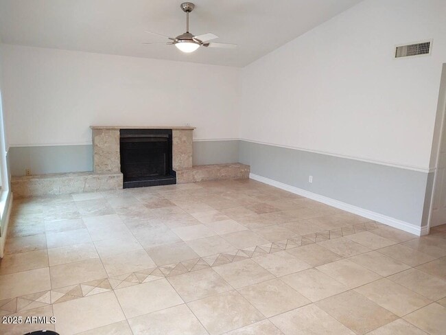 Building Photo - 4114 E Jojoba Rd