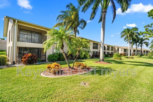 Building Photo - 15350 Moonraker Ct