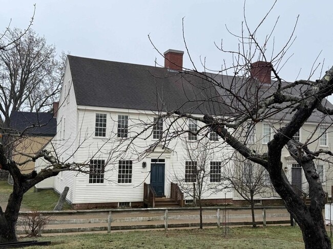 Building Photo - 72-74 Jefferson St