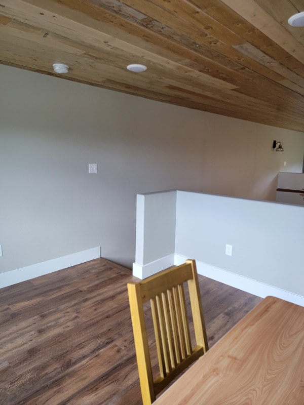 Building Photo - 100 Lavista Dr