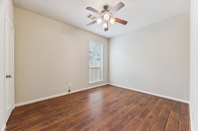 Building Photo - 6223 Falling Briar Lane