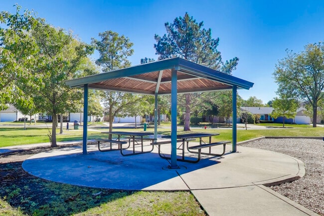 Building Photo - 141 Rumsey Pl