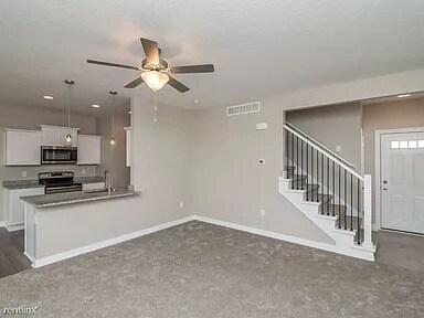 Building Photo - 9684 Turnpoint Dr