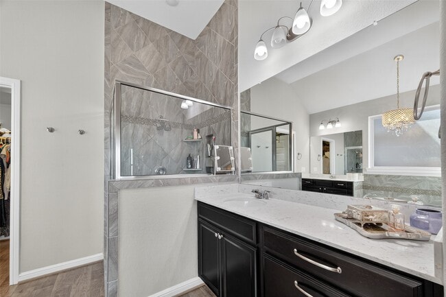Building Photo - 4821 La Piedra Ln