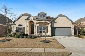Building Photo - 1313 Baynes Dr