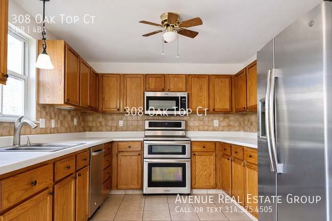 Building Photo - 308 Oak Top Ct