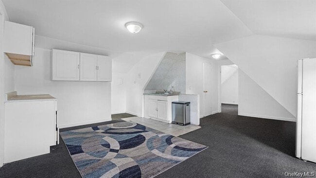 Building Photo - 107-43 Inwood St