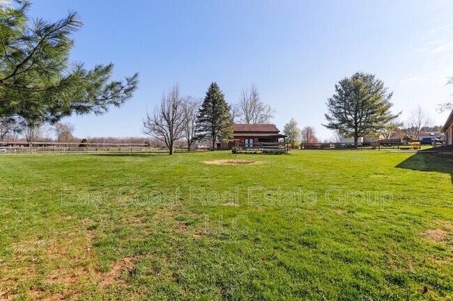 Building Photo - 16208 Woburn Rd