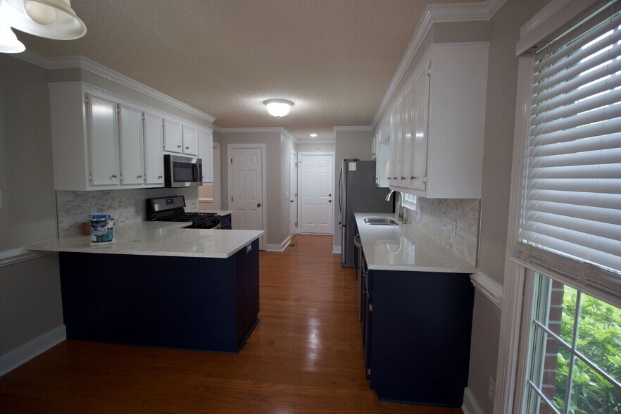 Building Photo - 4407 Treetops Cir
