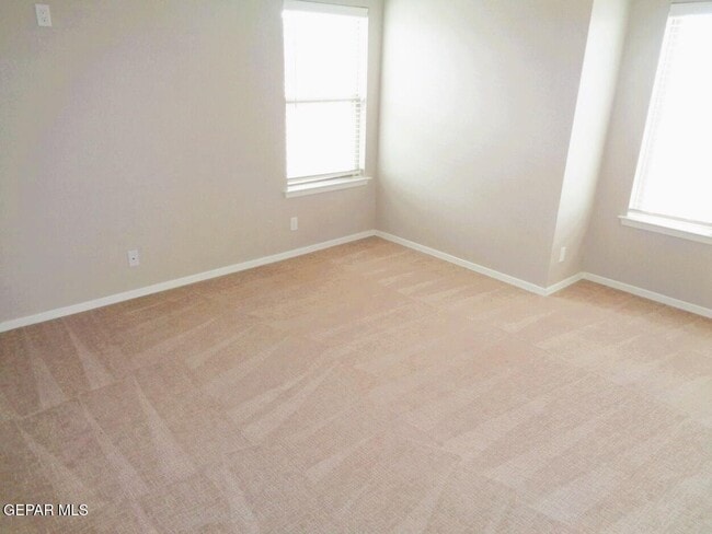 Building Photo - 13513 Coldham St