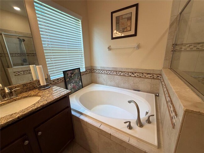 Building Photo - 5265 Cortland Dr