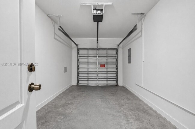Building Photo - 8853 SW 108th Pl