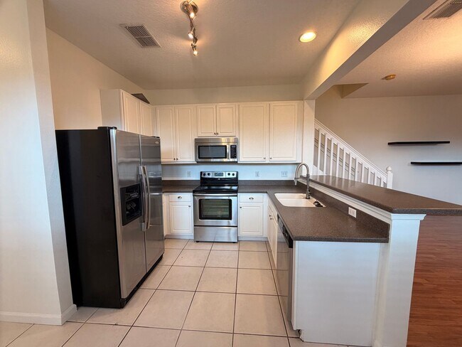 Building Photo - 2632 Galliano Cir