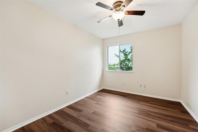 Building Photo - 11201 Canterbury Tales Ln