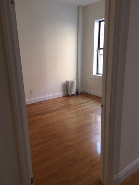 Building Photo - 285 W 147th St