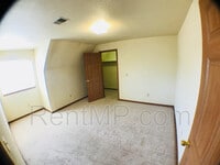 Building Photo - 1019 S Mission St