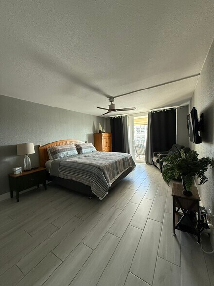 Main bedroom view 3 - 1460 Gulf Blvd