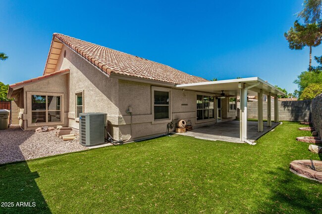 Building Photo - 7139 W McRae Way