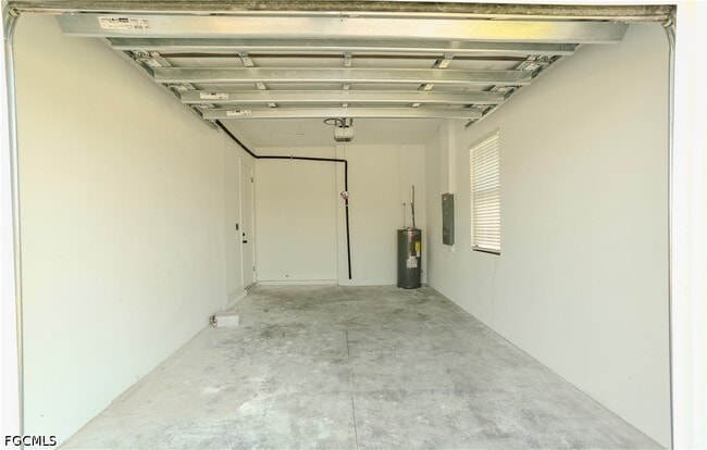 Building Photo - 143 Harold Ave S