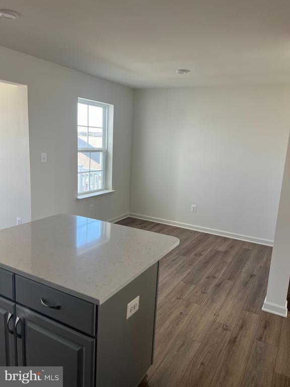 Building Photo - 167 Clifton Mnr