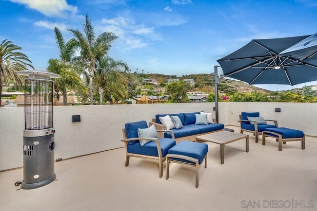 Building Photo - 5050 Gardena Ave