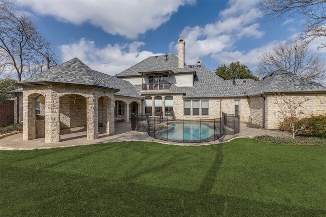 Building Photo - 6416 Dykes Way