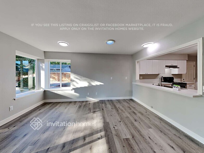 Building Photo - 8330 Old Ranch Rd