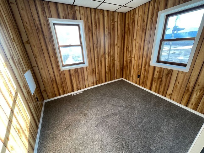 Building Photo - Click the “Apply Now” button or email wapmrentals@gmail.com for a prompt response.