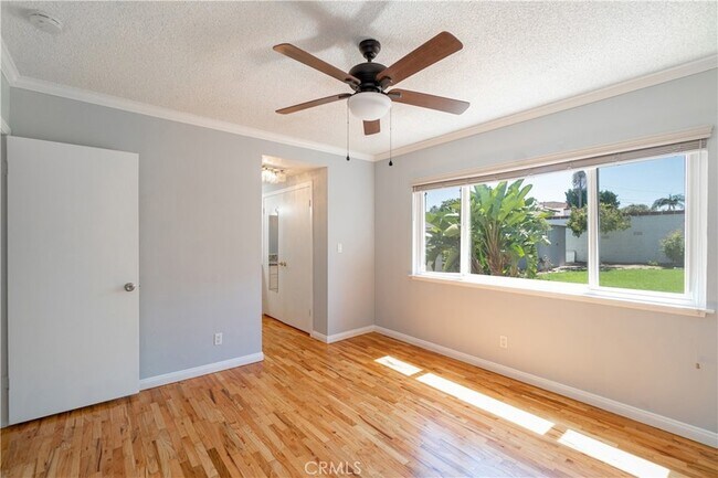 Building Photo - 2370 W 239th St