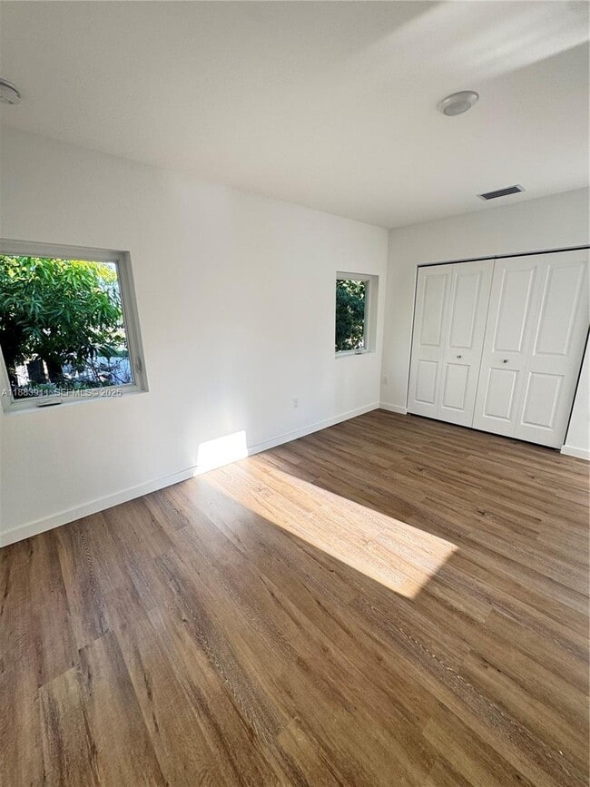 Building Photo - 18395 SW 103rd Ct