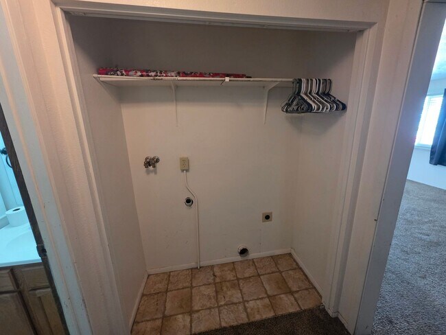 Building Photo - Duplex