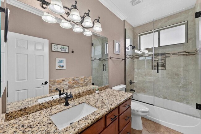 Building Photo - 8812 West Myrtle Ave