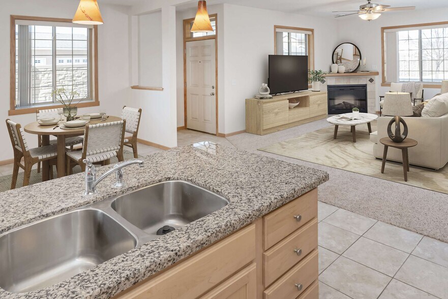 Cascade Shores Townhomes + Flats 182 Grandeville Rd SW Rochester MN