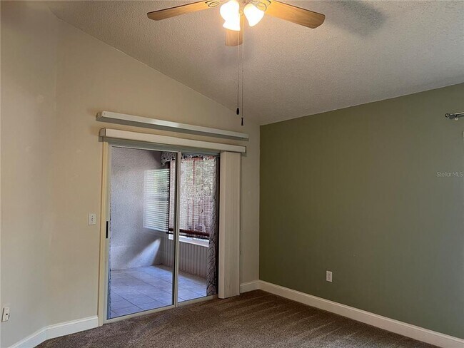 Building Photo - 2532 Stony Brook Ln