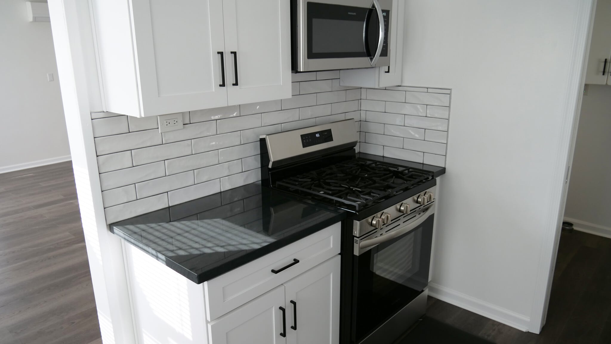 Building Photo - 259 E Puente St