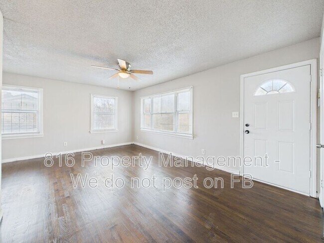 Building Photo - 4036 Cleveland Ave.