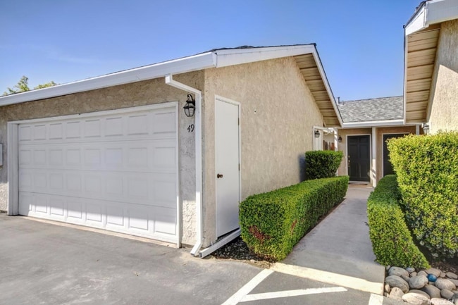Building Photo - 4000 Fara Biundo Dr
