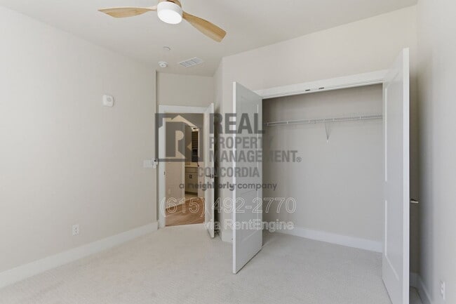 Building Photo - 110 Zola Aly