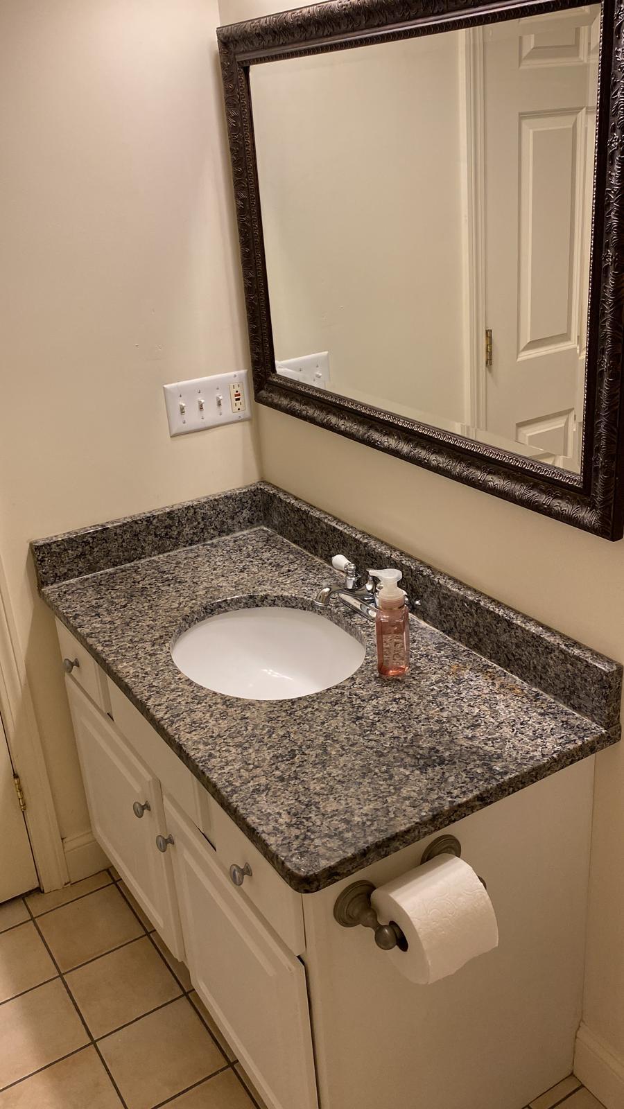 Full Bath - 67 Princeton St