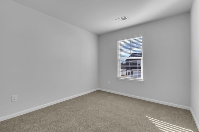 Building Photo - Brand-New 3BR/2.5BA Townhome with Garage in Greer $1725/mo rent***