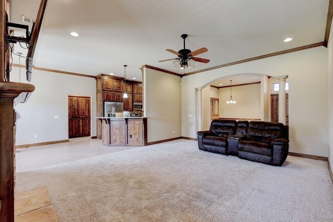 Building Photo - 15166 Fox Hollow Rd