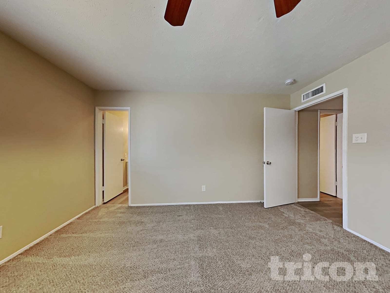 Building Photo - 9324 Timberbluff Rd