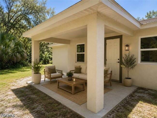 Building Photo - 1173 E Benbow Cir