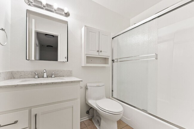 Building Photo - 17972 Baron Cir