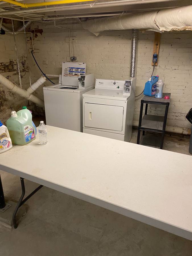 Building Photo - 25 Florence St