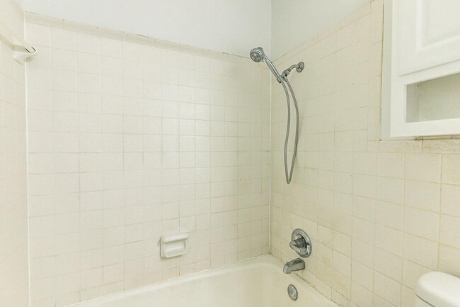 Building Photo - 5506 37th St