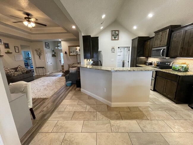 Building Photo - 2512 Joes Lane, Clovis NM