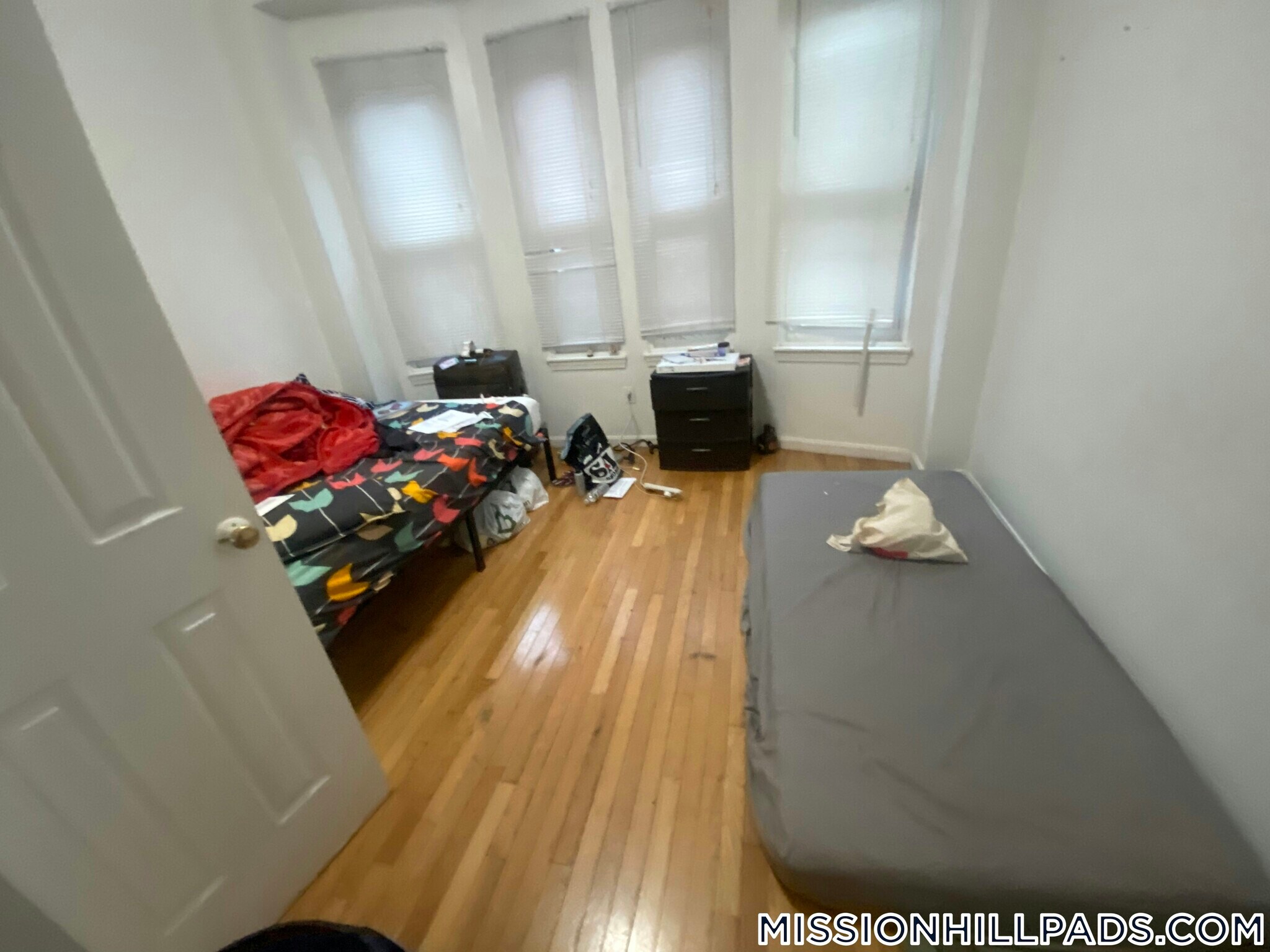 Building Photo - 1460 Tremont St