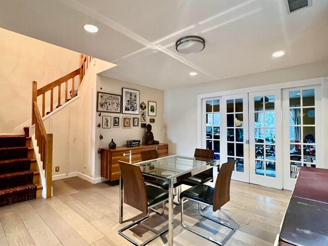 Building Photo - 195 Sandcastle Key